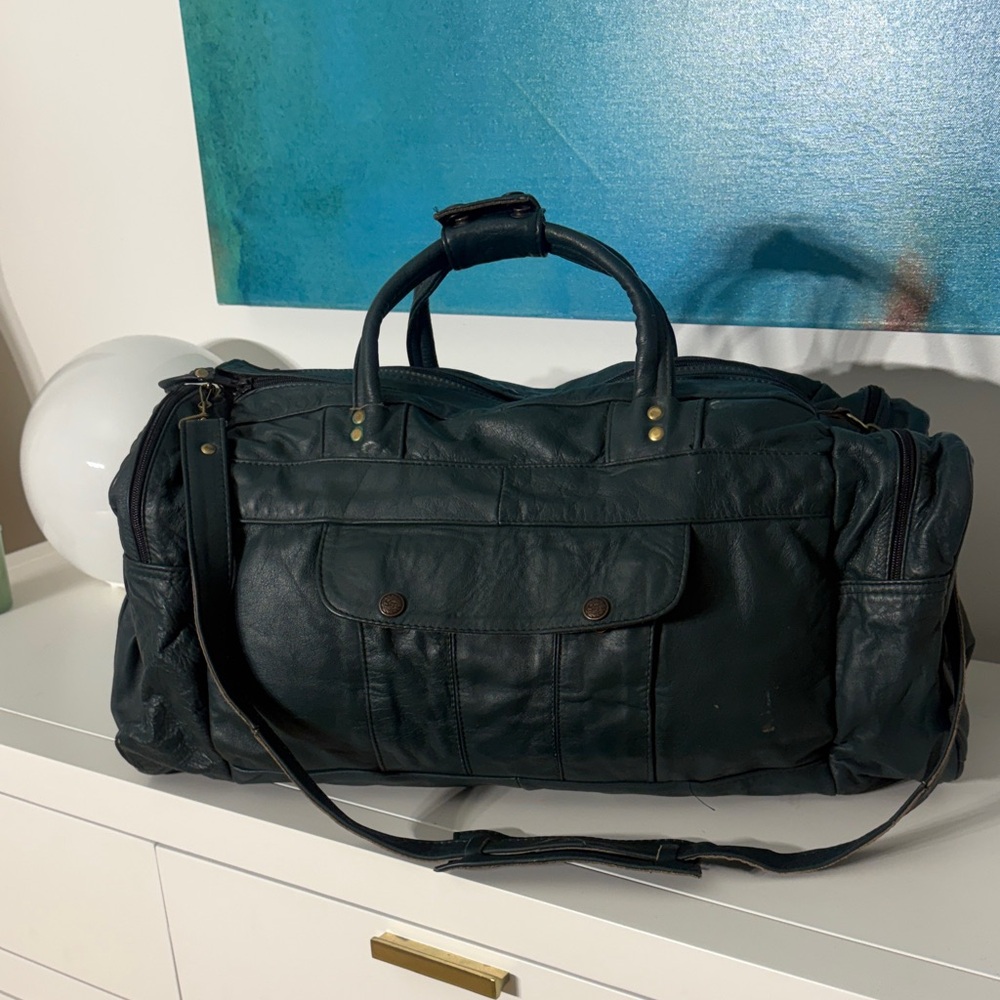 Vintage Women's Forest Green Leather Travel Duffel with Detachable Strap